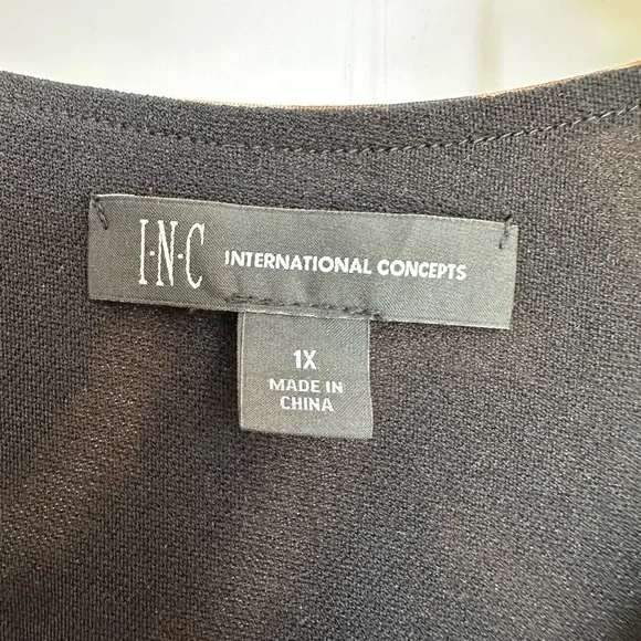 INC International Concepts Charcoal Top - Picture 2 of 2